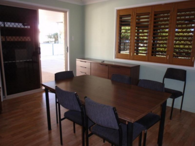 8 Stephanie Court, Emerald QLD 4720