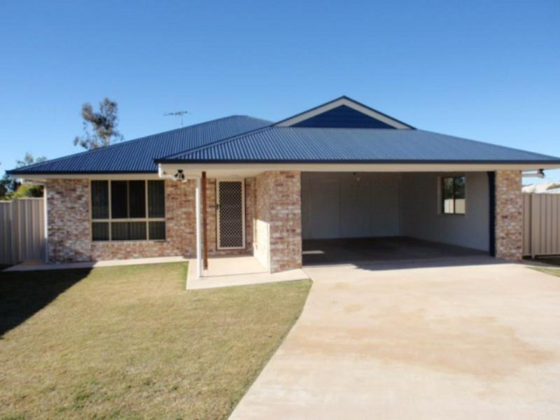 8 Berthun Street, Emerald QLD 4720