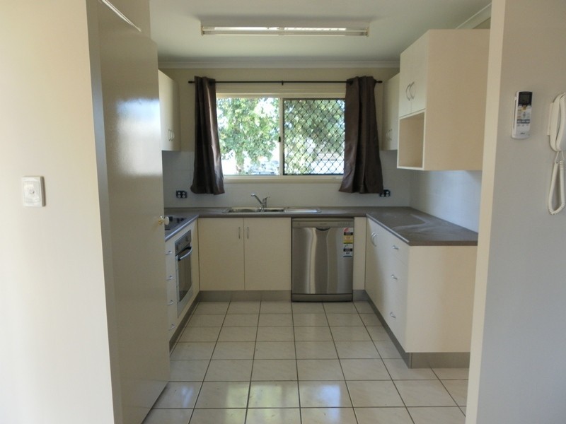 15 Louisa Court, Emerald QLD 4720