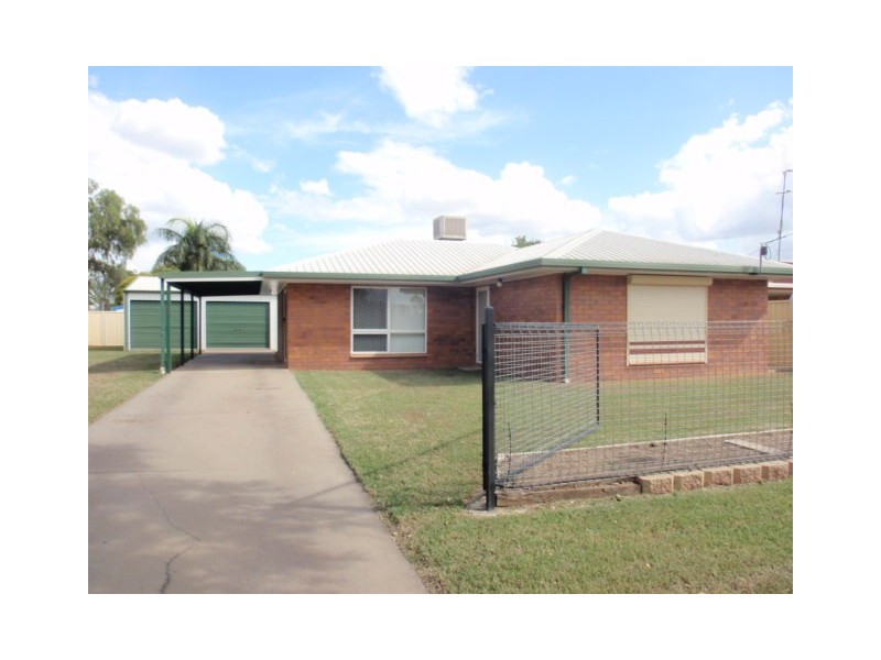 101 Roberts Street, Emerald QLD 4720