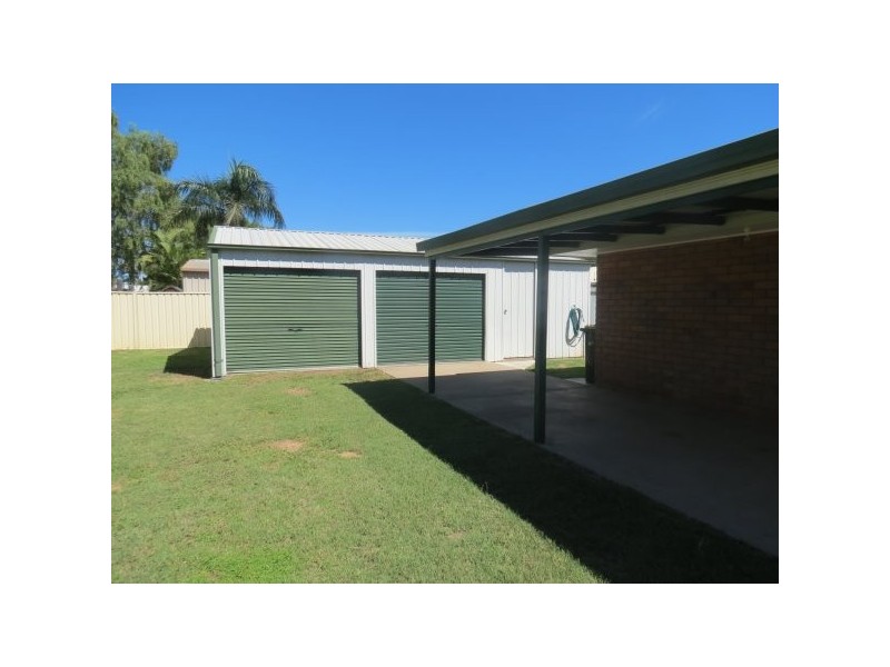 101 Roberts Street, Emerald QLD 4720