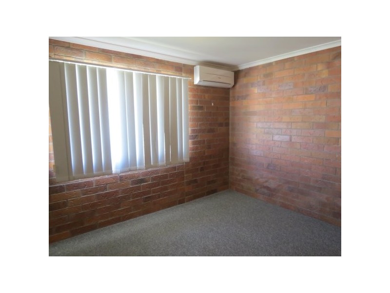 101 Roberts Street, Emerald QLD 4720