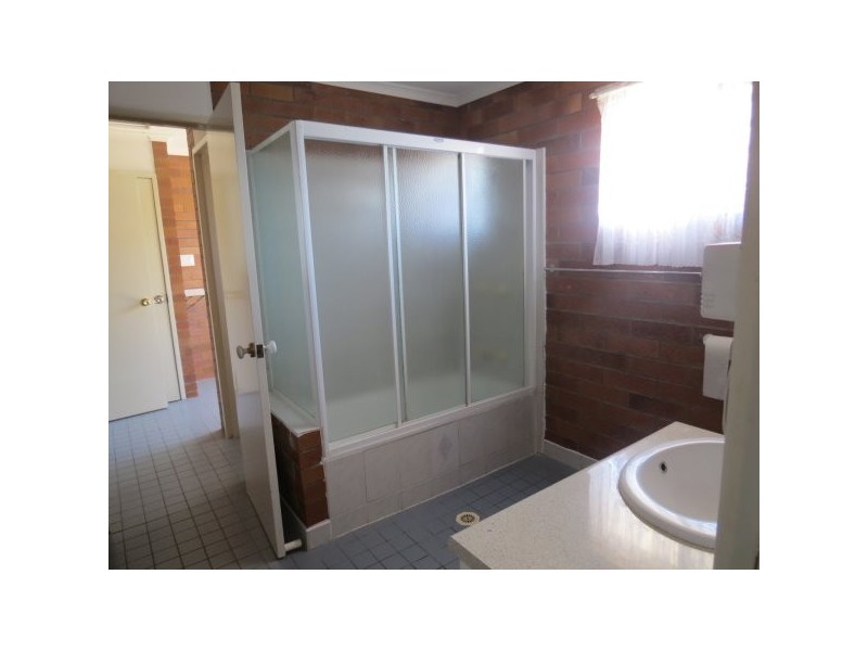 101 Roberts Street, Emerald QLD 4720