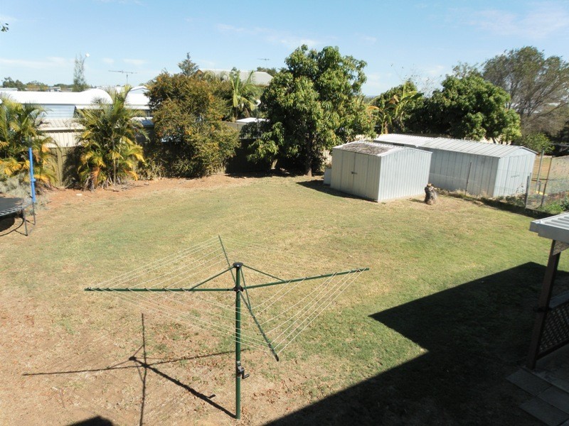 27 Stower Street, Blackwater QLD 4717