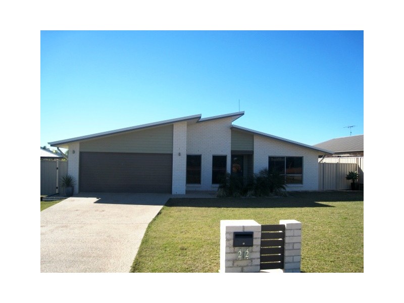 22 Pressler Drive, Emerald QLD 4720