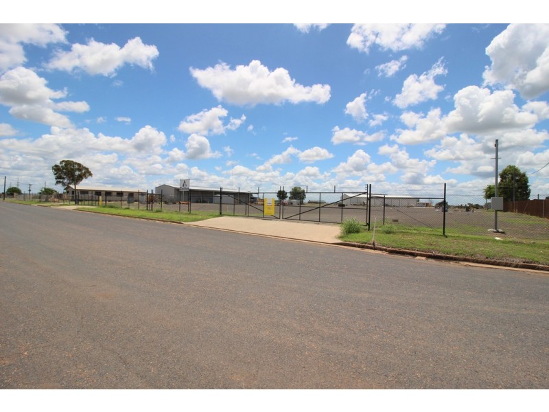 10 Jarrah Street, Blackwater QLD 4717