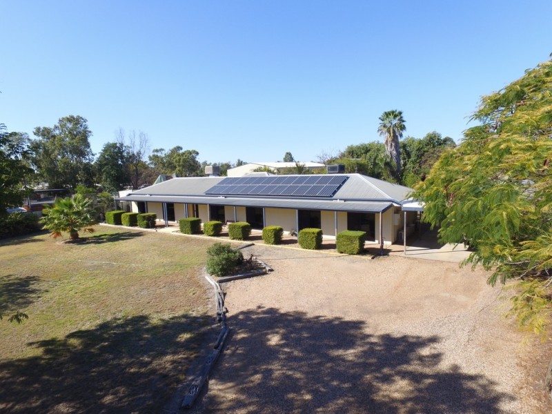 3A Andrews Road, Emerald QLD 4720
