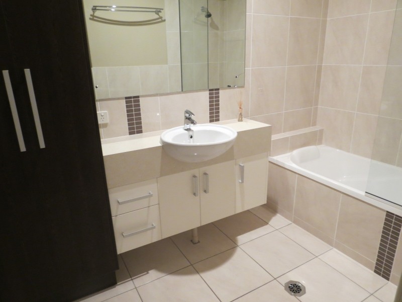13B Mooney Crescent, Emerald QLD 4720