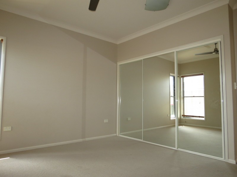 13B Mooney Crescent, Emerald QLD 4720