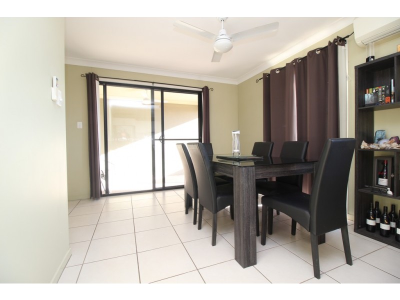 38 Mayfair Drive, Emerald QLD 4720