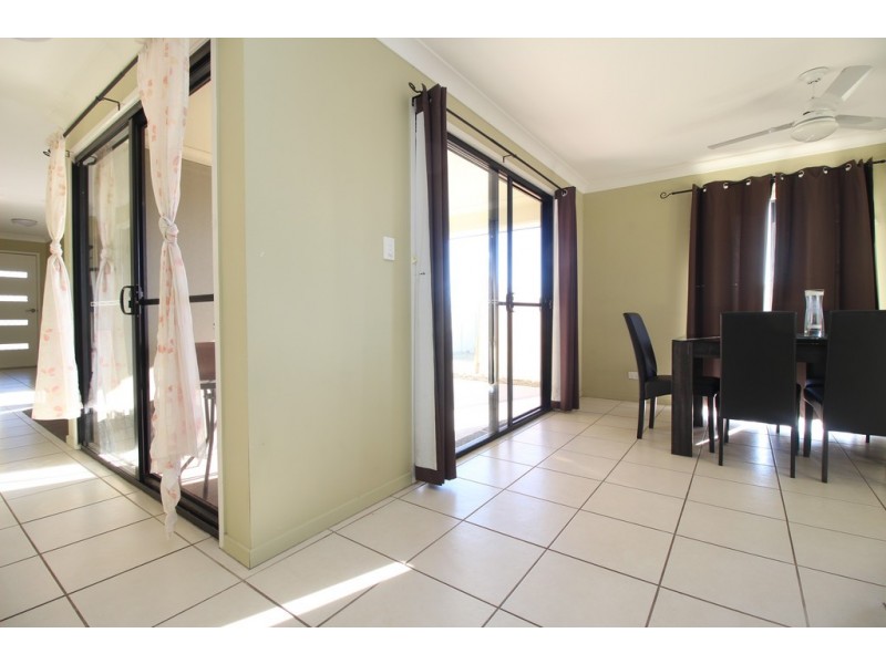 38 Mayfair Drive, Emerald QLD 4720