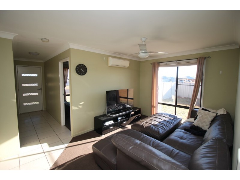38 Mayfair Drive, Emerald QLD 4720