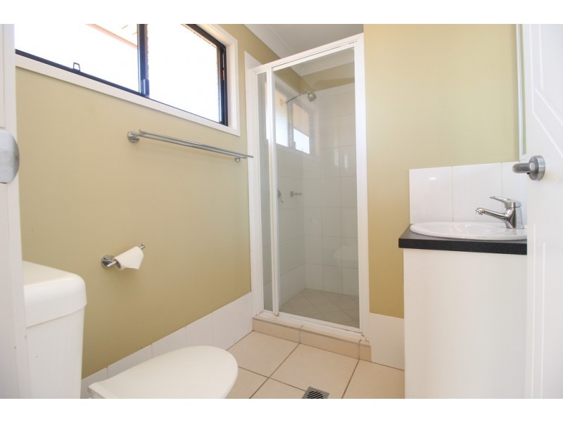38 Mayfair Drive, Emerald QLD 4720