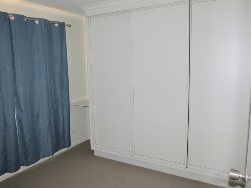 30 White Street, Emerald QLD 4720