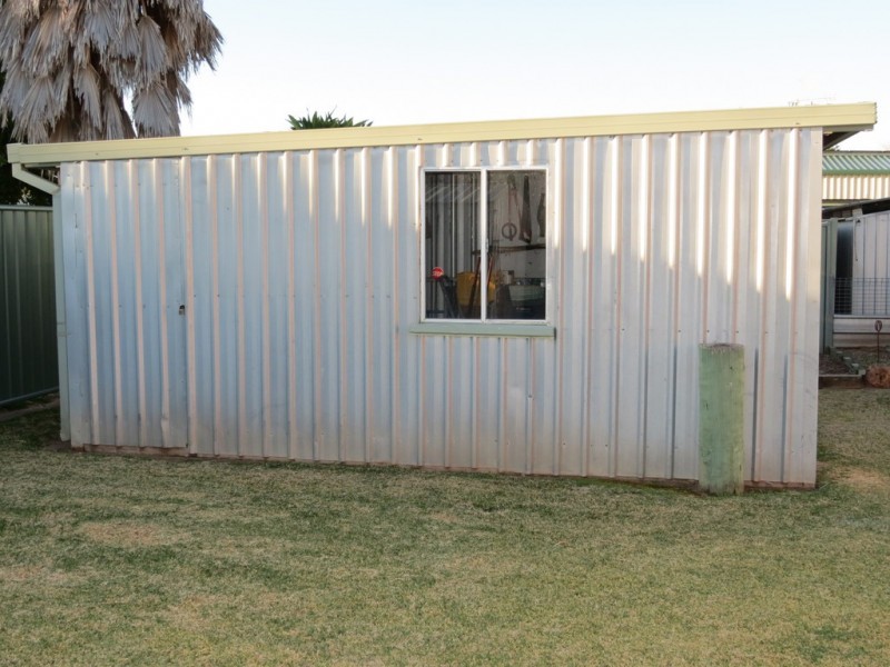 30 White Street, Emerald QLD 4720