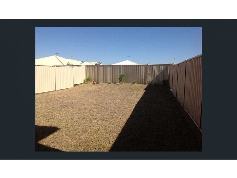 1/7 Calderwood Street, Emerald QLD 4720