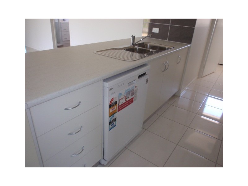 21 Mount MacAurthur Boulevard, Capella QLD 4723