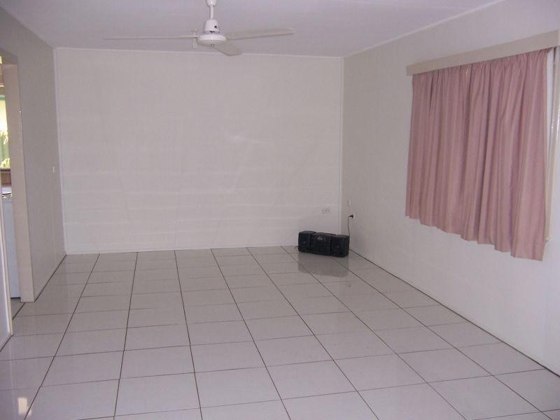 11 Copland Street, Emerald QLD 4720