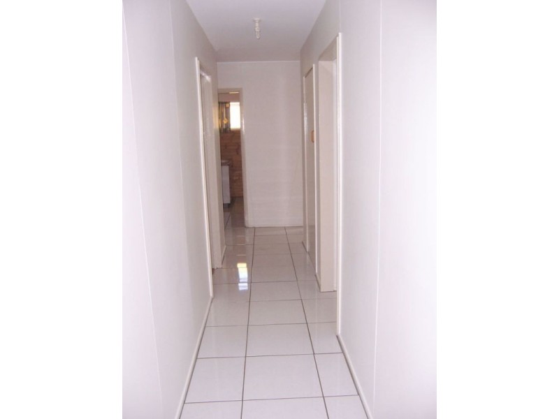 11 Copland Street, Emerald QLD 4720