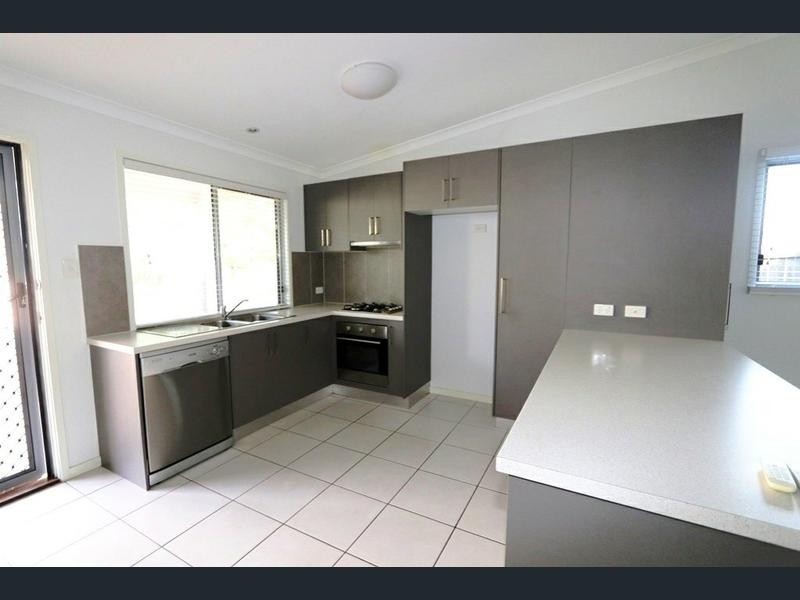 26/8 Hillcrest Street, Emerald QLD 4720