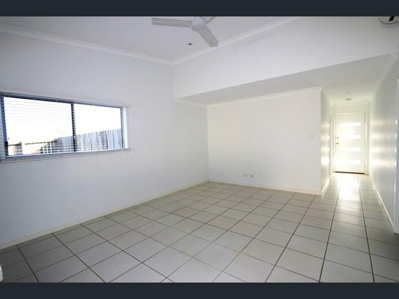 26/8 Hillcrest Street, Emerald QLD 4720