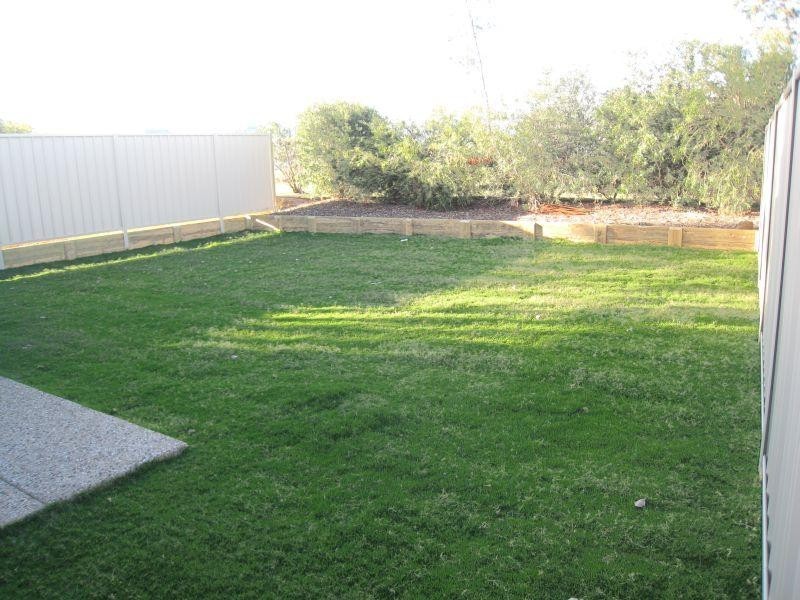 1/57 Jeppesen Drive, Emerald QLD 4720