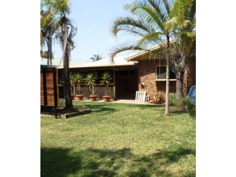 70 Staal Crescent, Emerald QLD 4720