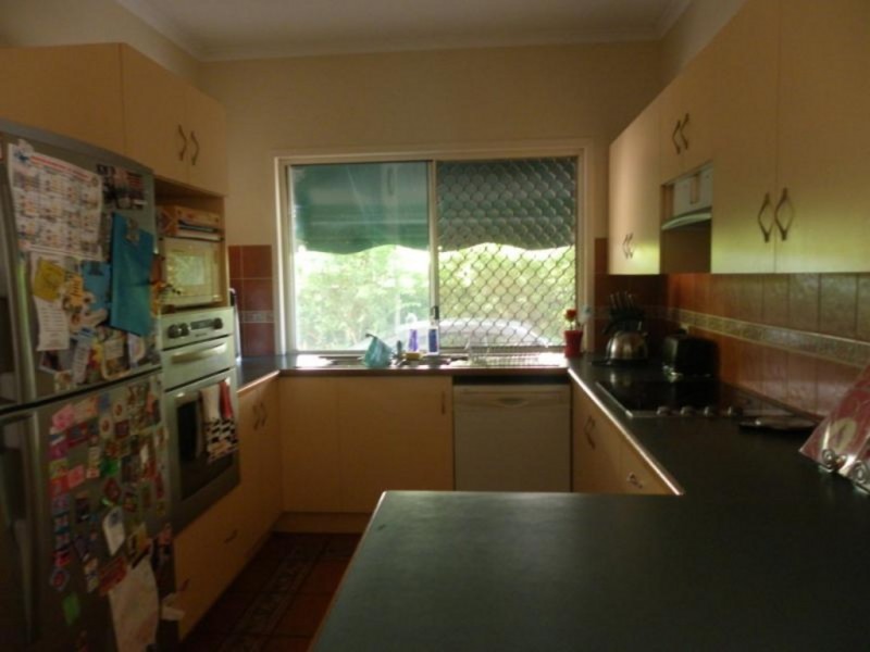 31 Gray Street, Emerald QLD 4720