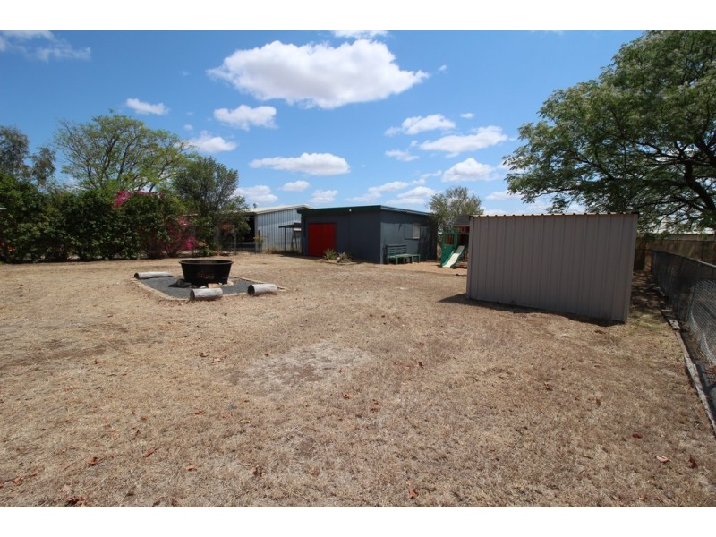 11 Retro Street, Capella QLD 4723
