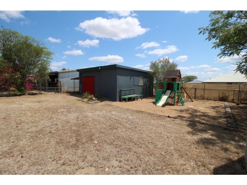 11 Retro Street, Capella QLD 4723