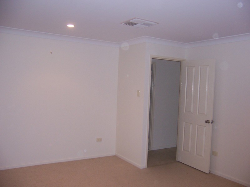 12 Haswell Street, Emerald QLD 4720