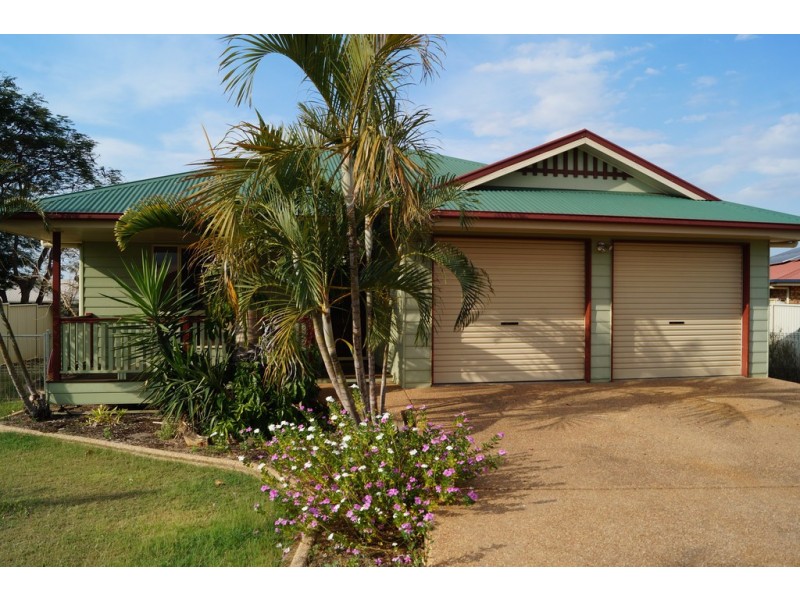 5 Callaghan Street, Emerald QLD 4720
