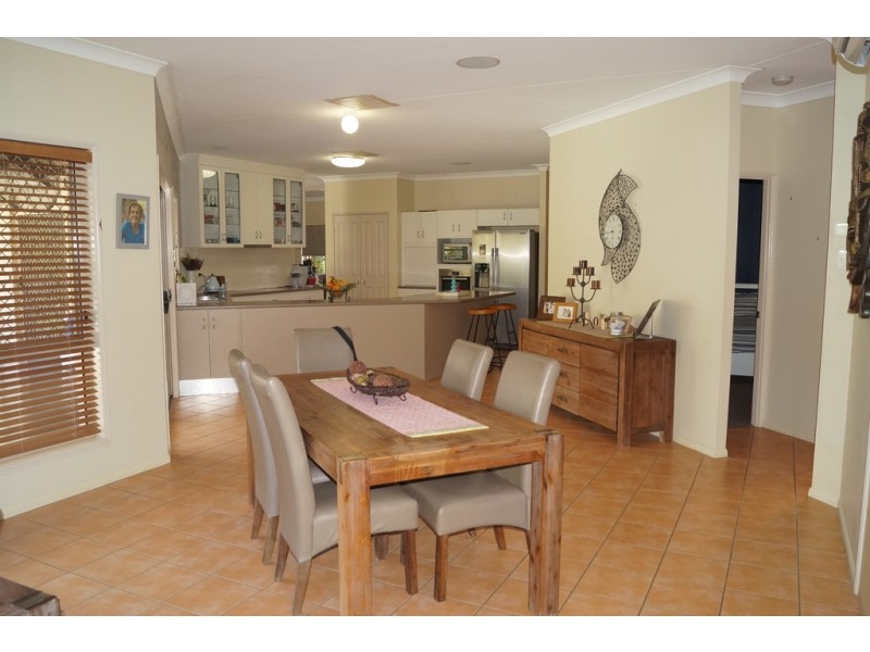 25 Whitchurch Road, Emerald QLD 4720