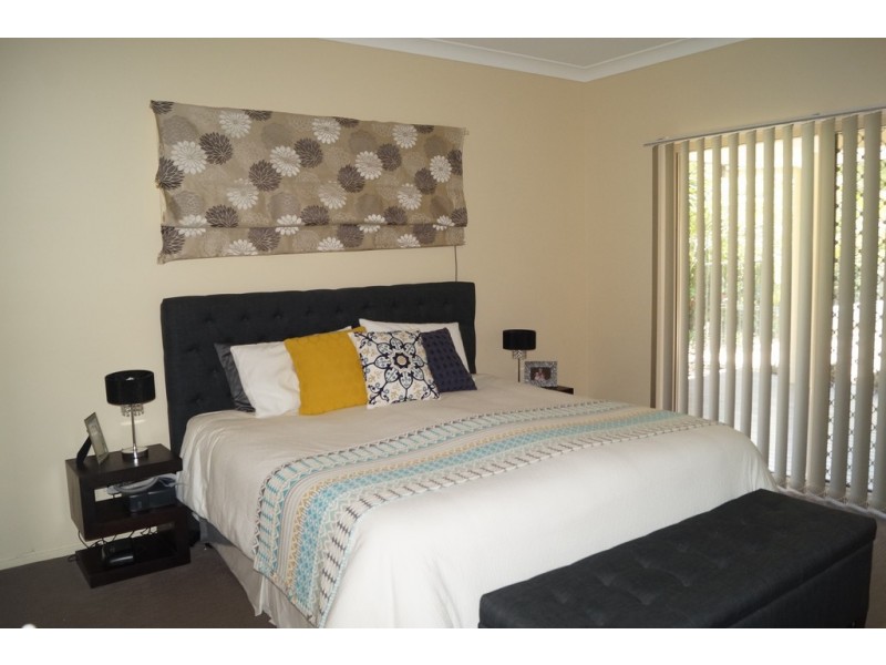 25 Whitchurch Road, Emerald QLD 4720