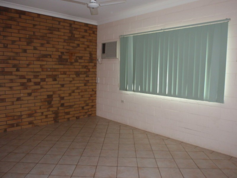 5 Vicki Close, Emerald QLD 4720