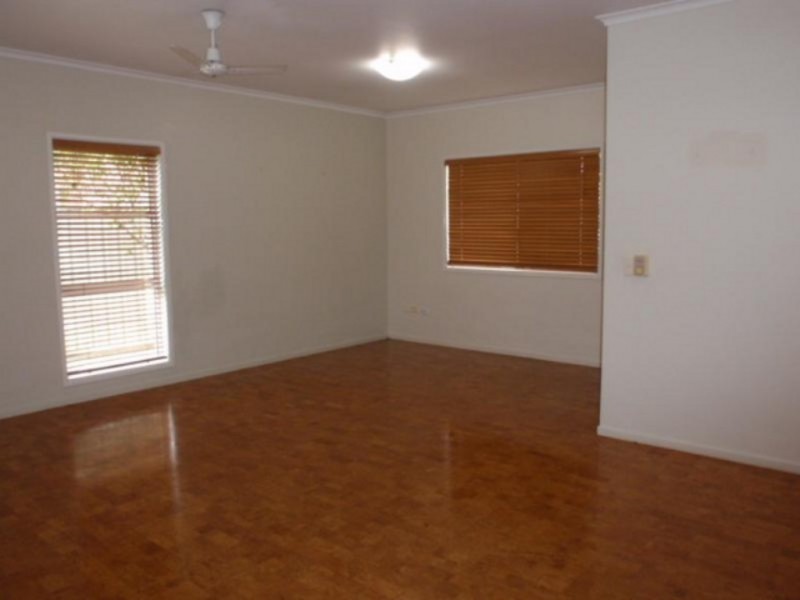 13 Cardinal Drive, Emerald QLD 4720