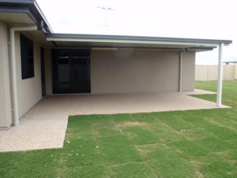 6 Eagle Street, Emerald QLD 4720