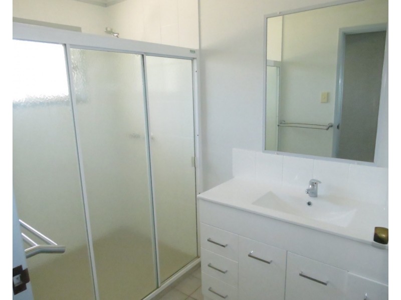 50 Bonython Drive, Emerald QLD 4720