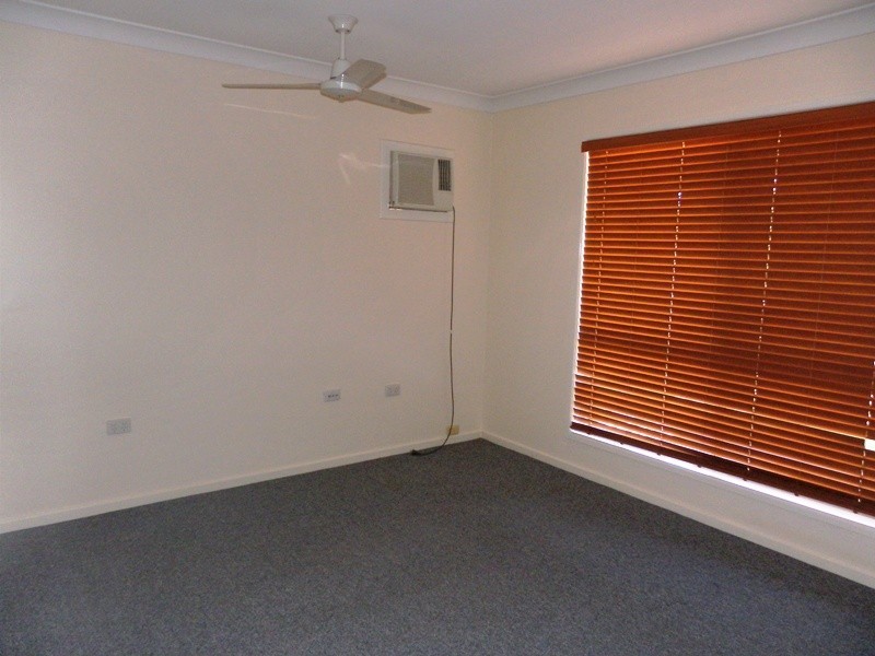 3 Colleen Avenue, Emerald QLD 4720