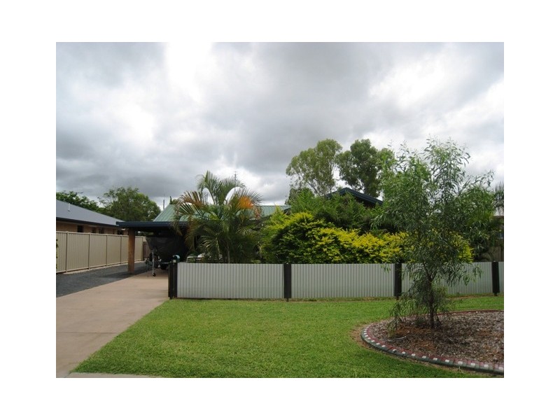 51 Loch Street, Emerald QLD 4720