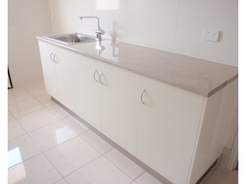 5 Ascot Court, Emerald QLD 4720