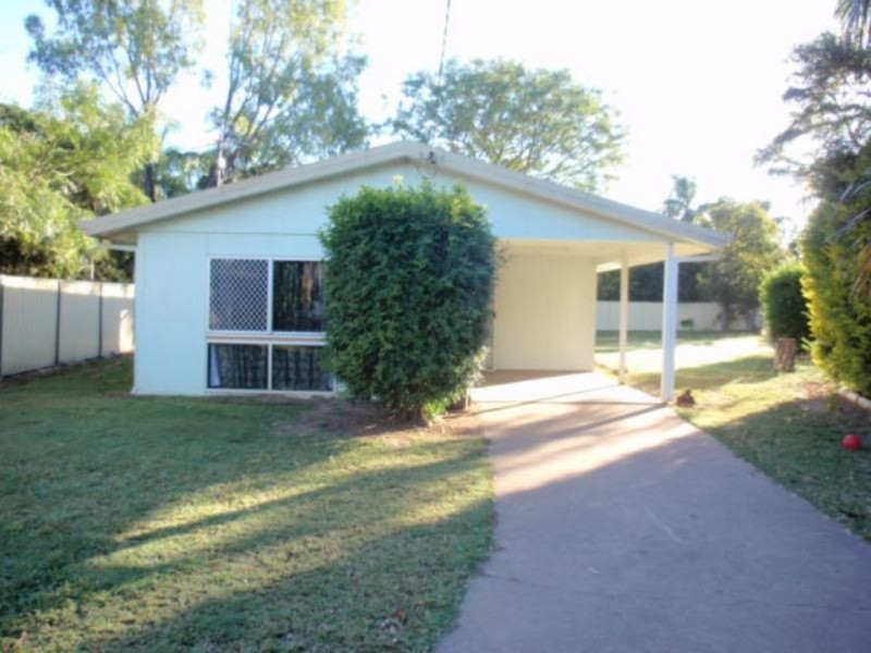 11 Carbeen Place, Emerald QLD 4720
