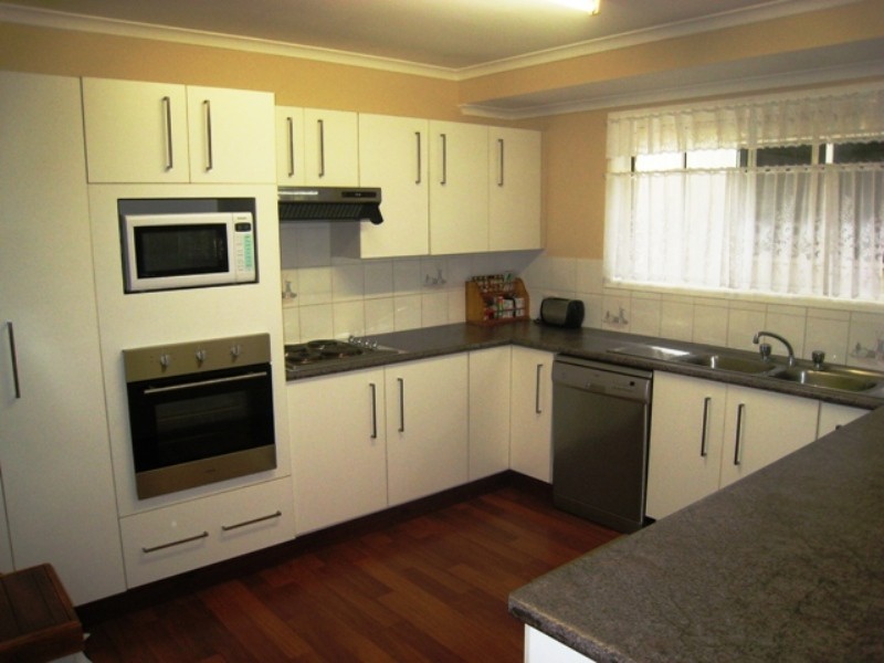 7 Reo Drive, Emerald QLD 4720