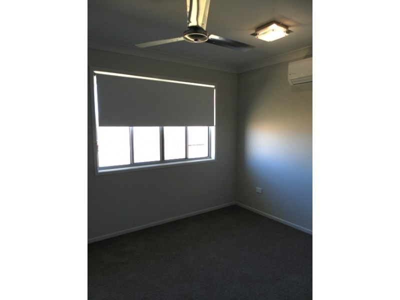 23 Lauren Way, Emerald QLD 4720