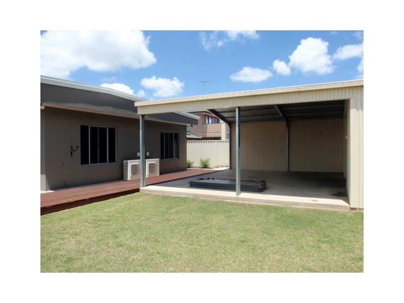 39 Newman Drive, Emerald QLD 4720
