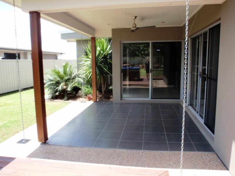 39 Newman Drive, Emerald QLD 4720