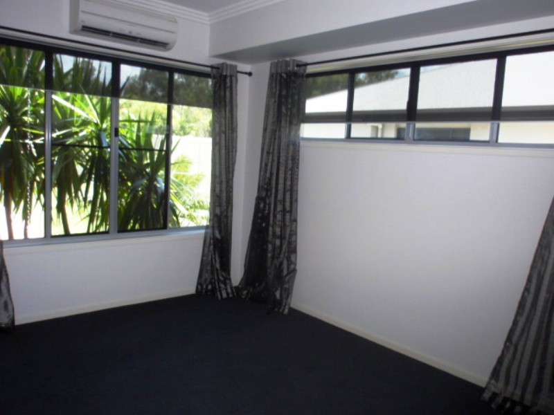 39 Newman Drive, Emerald QLD 4720