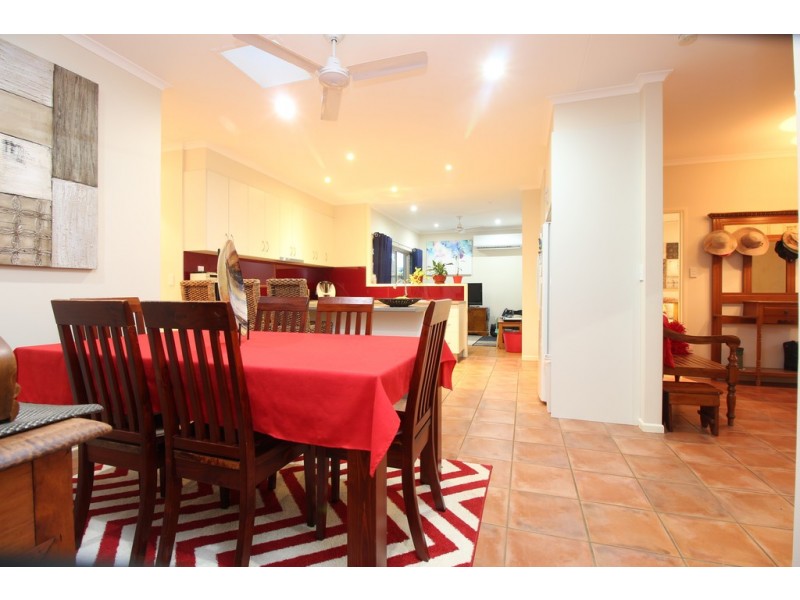 25 Cardinal Drive, Emerald QLD 4720