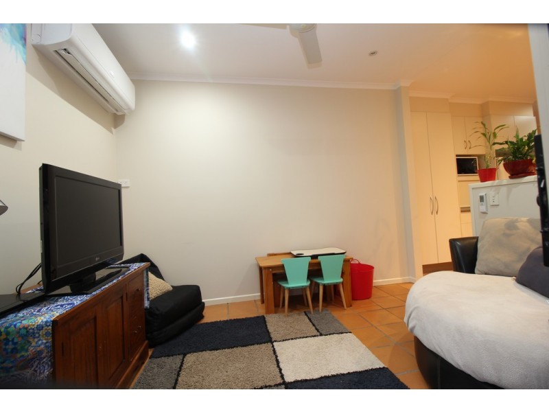 25 Cardinal Drive, Emerald QLD 4720