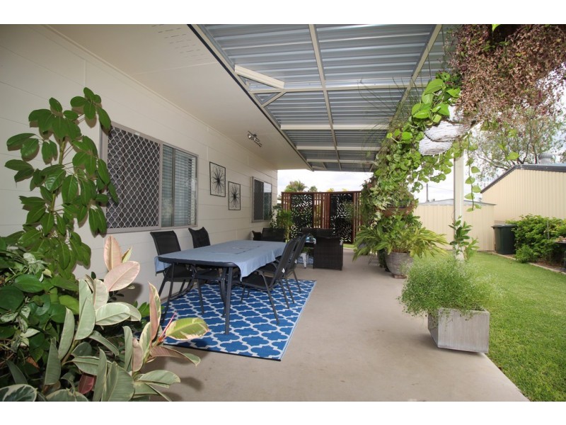 25 Cardinal Drive, Emerald QLD 4720